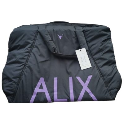 Black Handbag Style 1